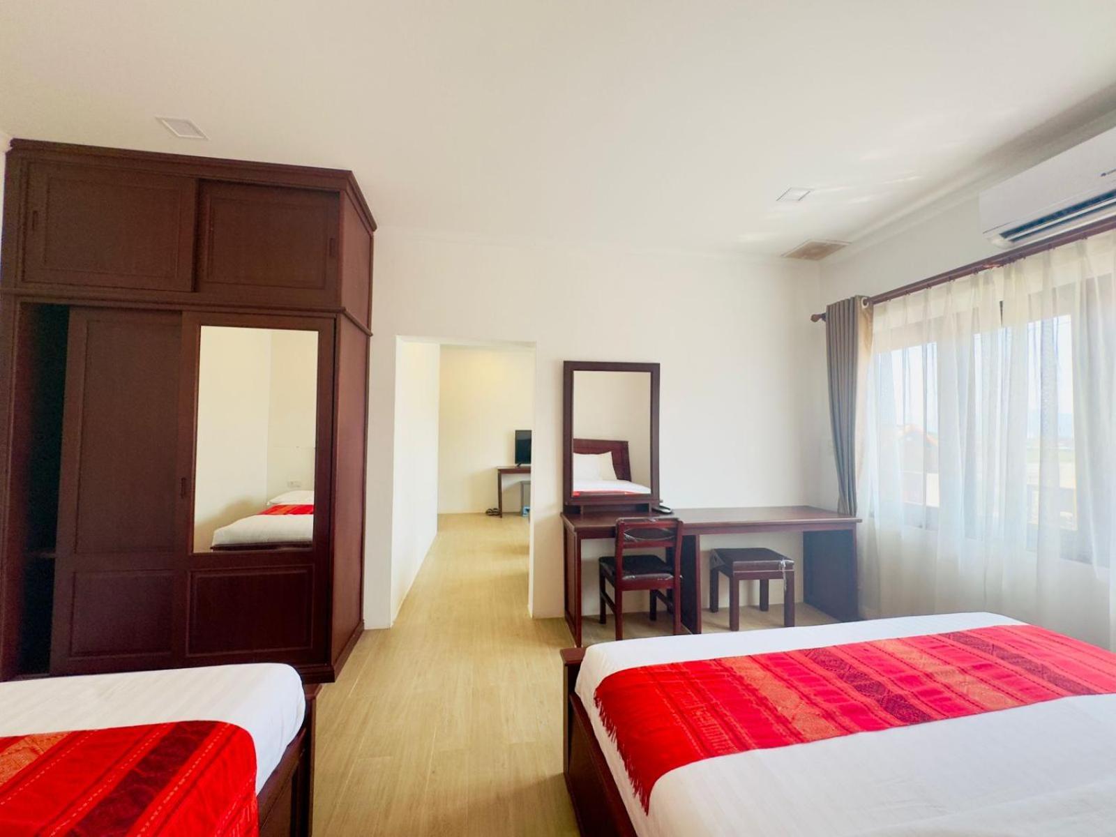 A P S Moutain View Hotel Vang Vieng Exterior photo
